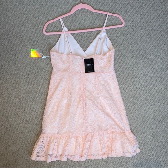 NWT Blush Ruffle Bottom Lace Dress - Picture 3 of 6